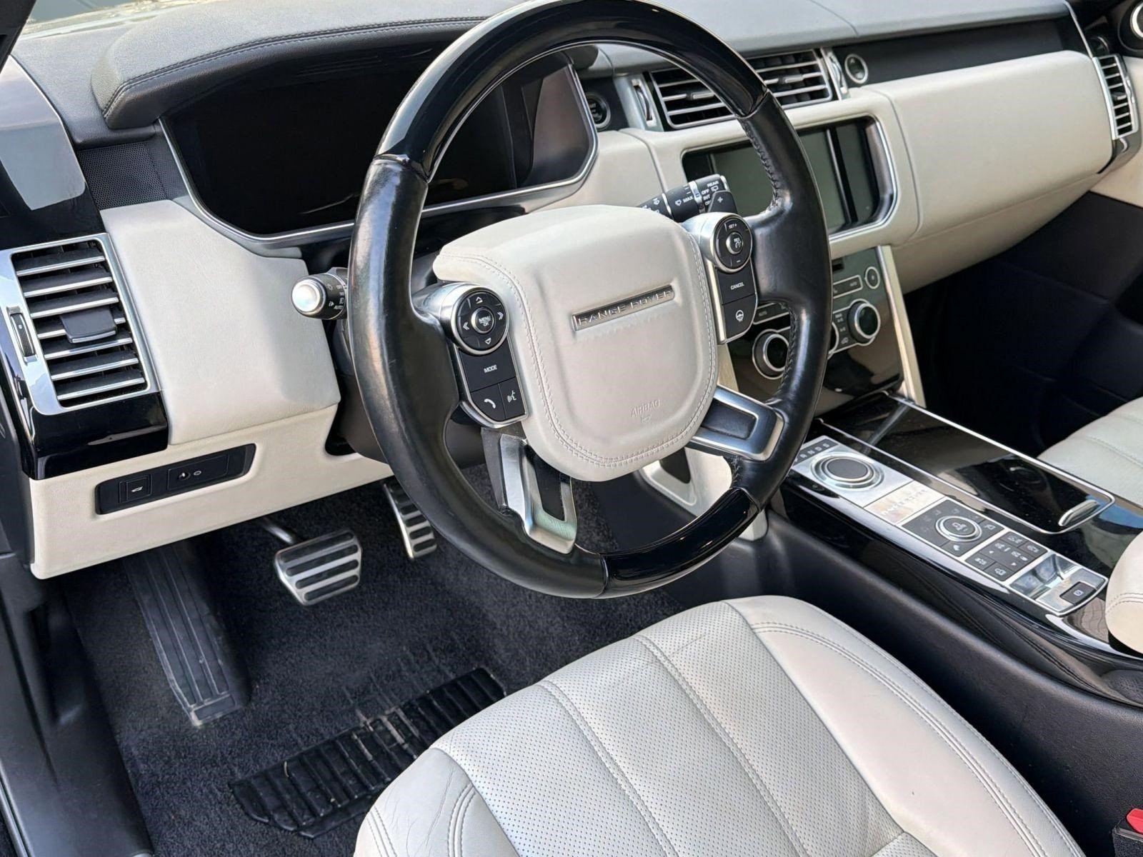 Used 2016 Land Rover Range Rover Supercharged image 4