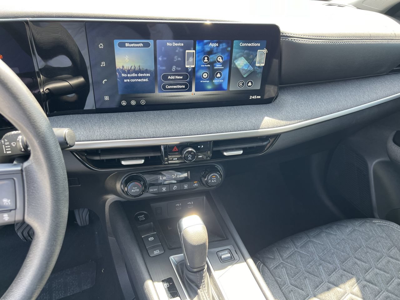 Used 2026 Nissan Kicks SV FWD image 8