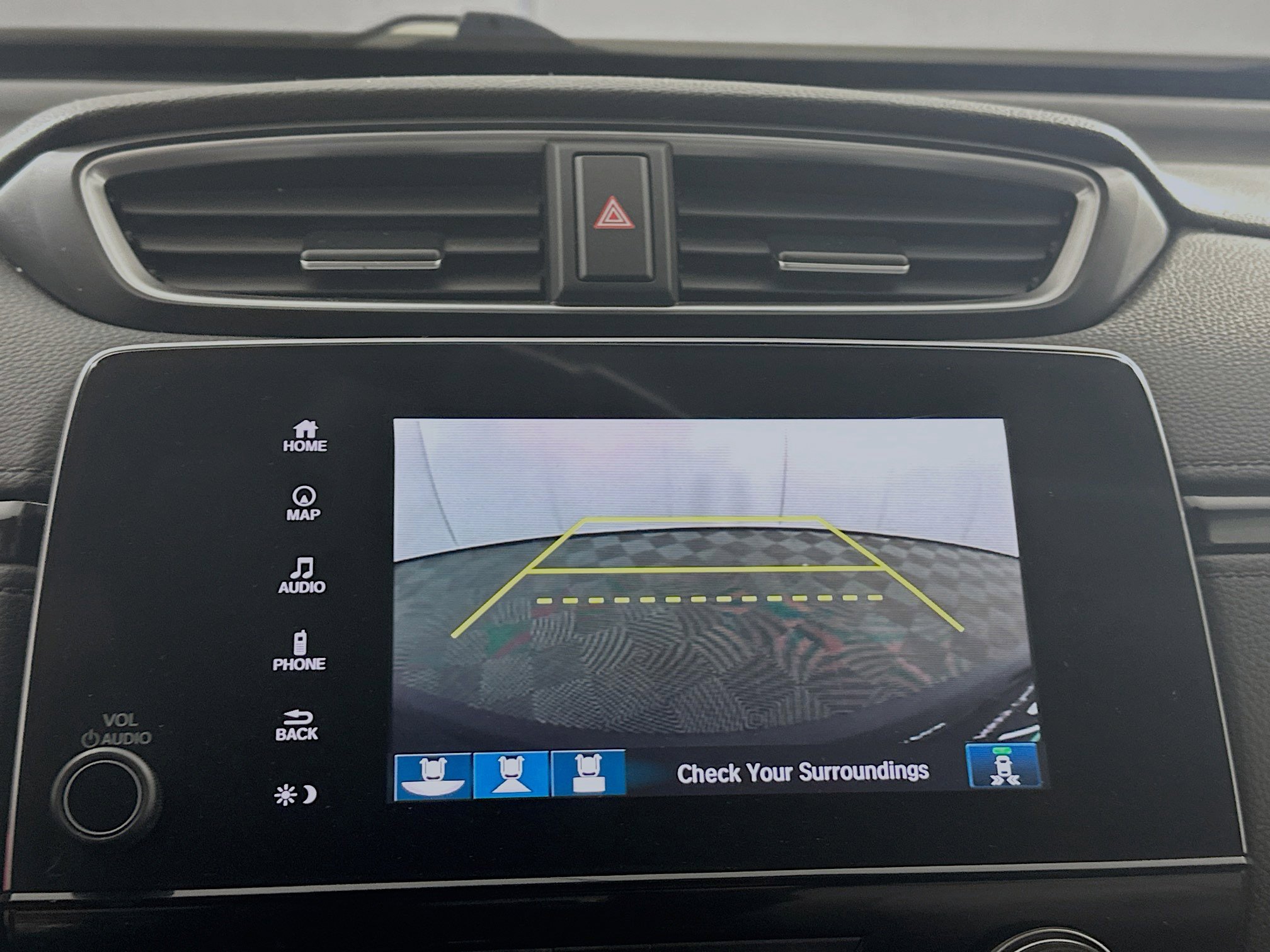 Used 2018 Honda CR-V Touring image 22