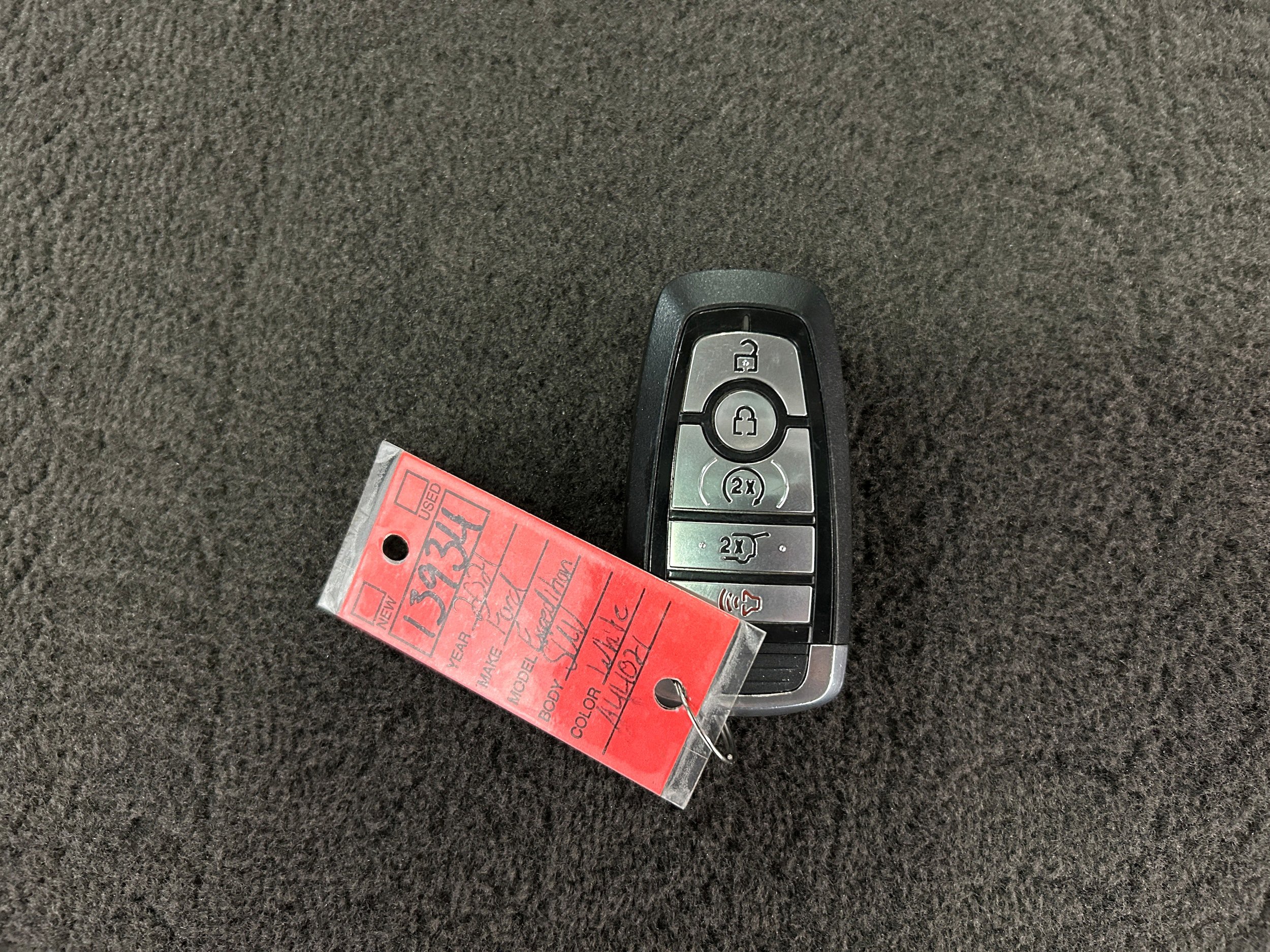 Used 2021 Ford Expedition Limited image 44