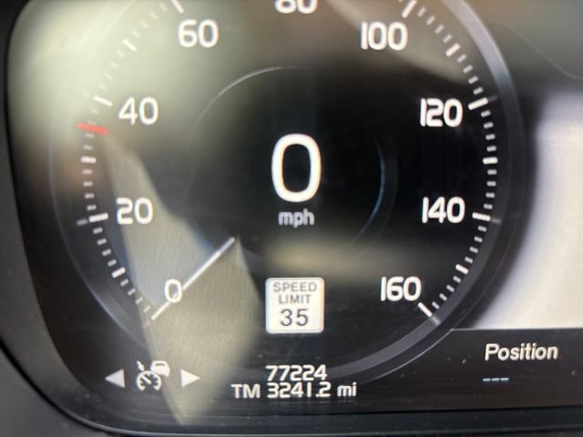 Used 2019 Volvo XC90 T6 Momentum w/ Advanced Package AWD/4WD image 11