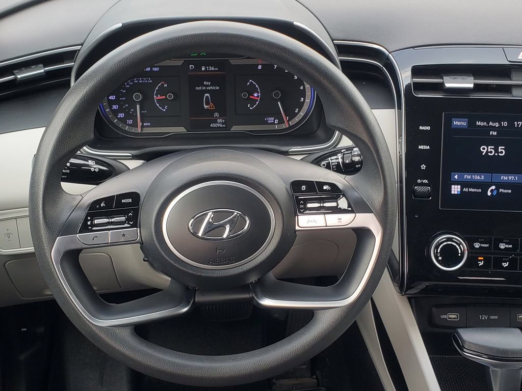 Used 2022 Hyundai Tucson SEL w/ Cargo Package AWD/4WD image 19