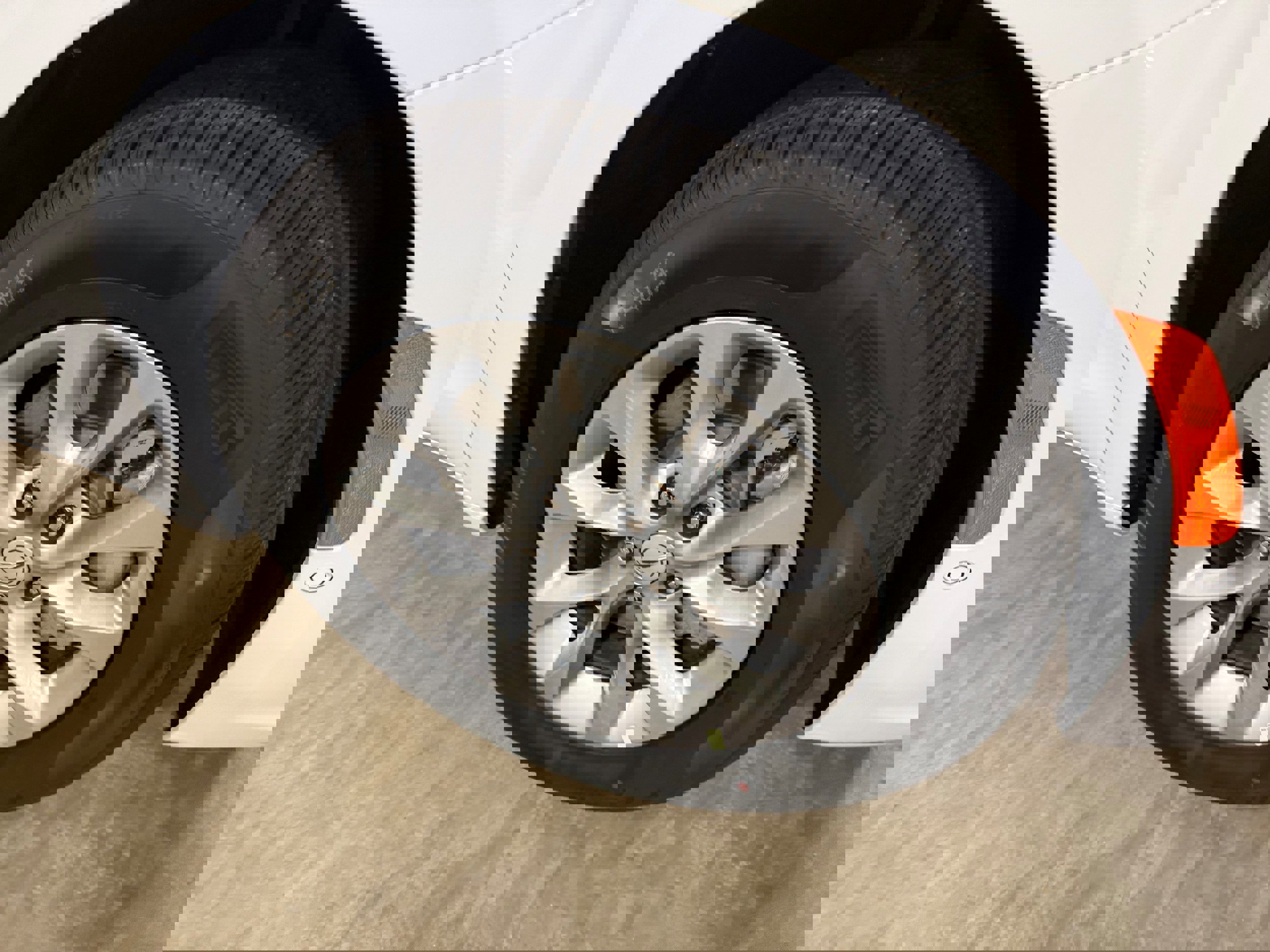 New 2026 Chrysler Pacifica Select image 4