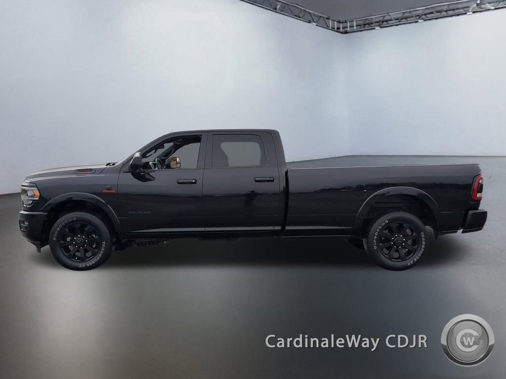 Used 2019 RAM 3500 Laramie w/ Black Appearance Package image 5
