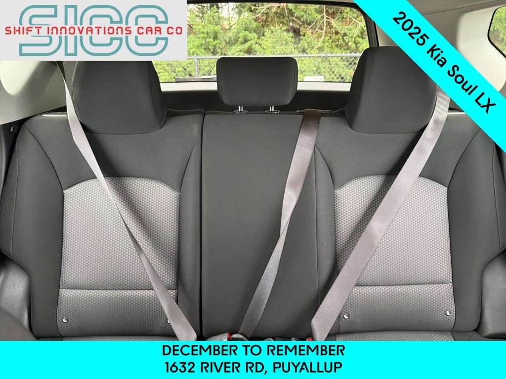 Used 2025 Kia Soul LX w/ LX Technology Package image 21