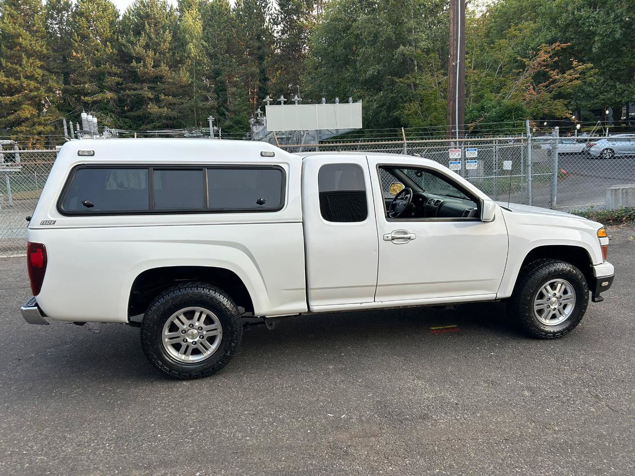 Used 2010 Chevrolet Colorado LT w/ Power Convenience Package AWD/4WD image 4