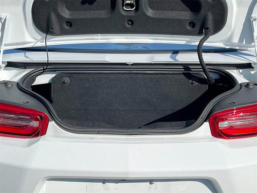 Used 2023 Chevrolet Camaro LT image 23