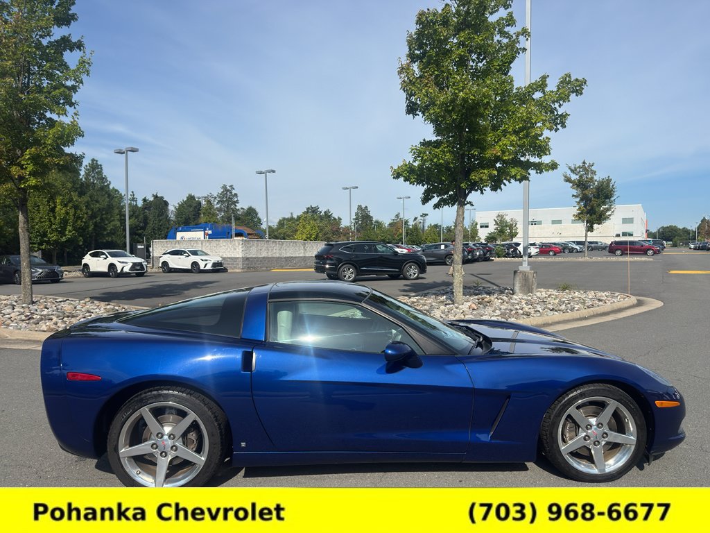 Used 2006 Chevrolet Corvette Coupe w/ Preferred Equipment Group RWD image 8