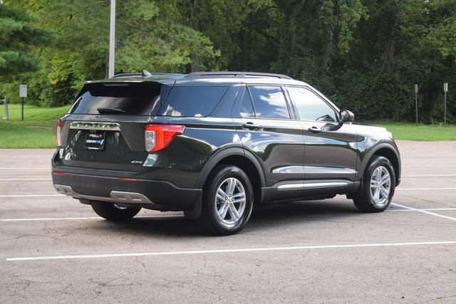 Used 2024 Ford Explorer XLT w/ Equipment Group 202A AWD/4WD image 26