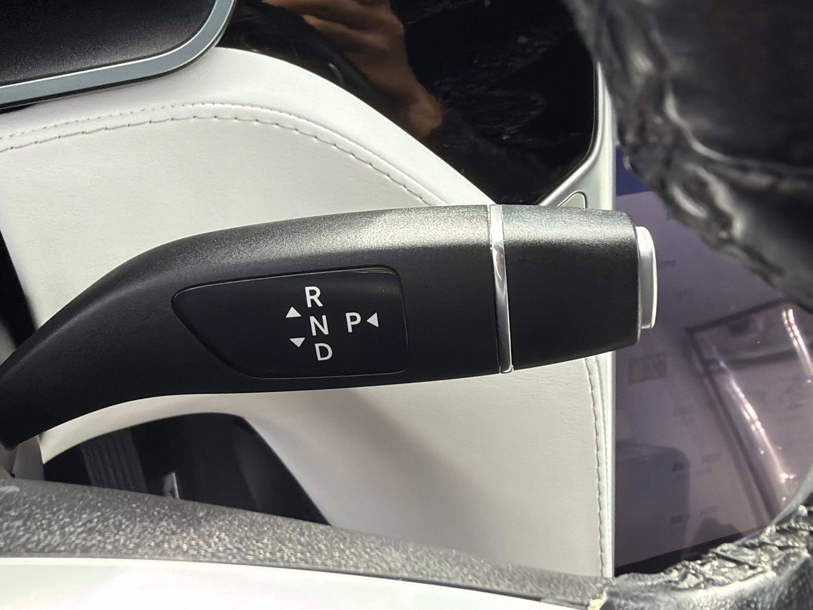 Used 2018 Tesla Model X 100D image 12