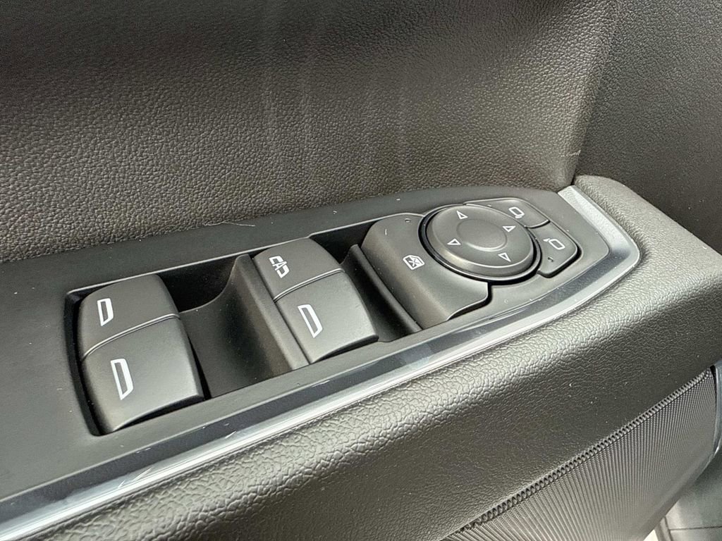 Used 2024 Chevrolet Silverado 2500 LT image 23