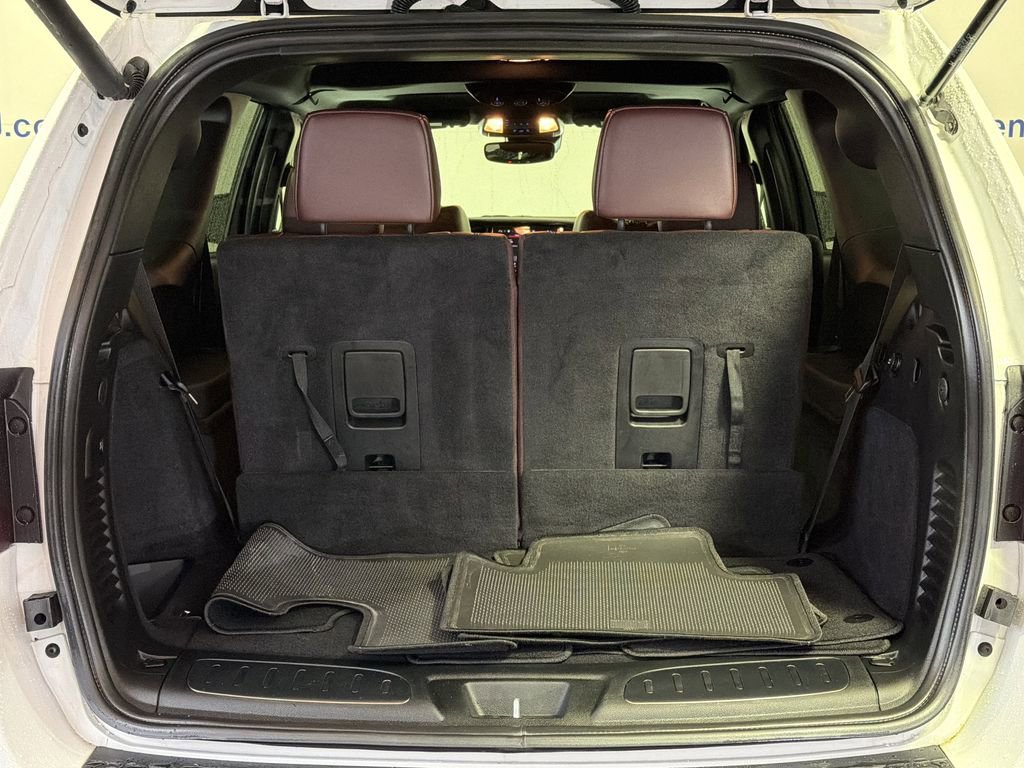 Used 2024 Dodge Durango GT image 8