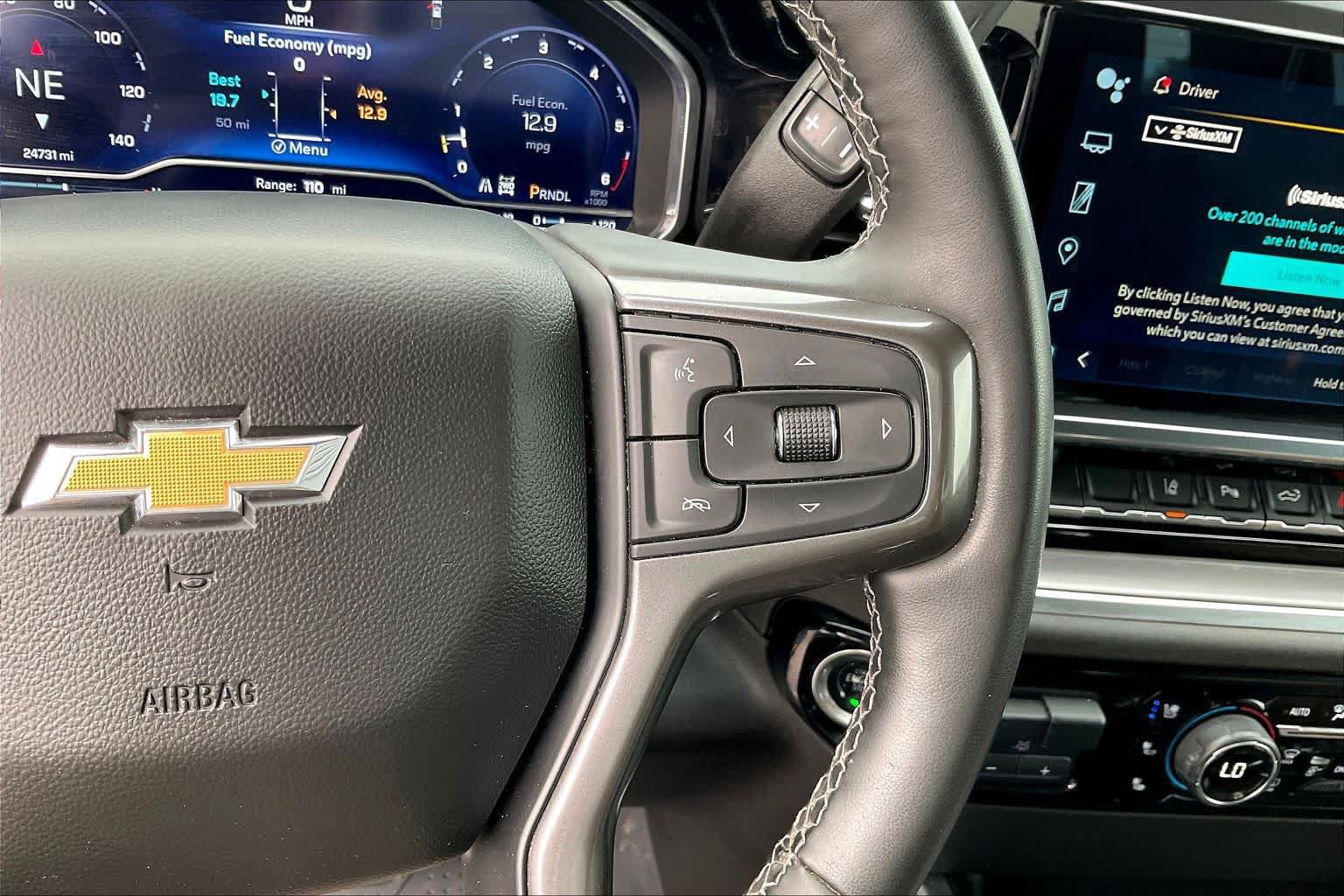 Used 2024 Chevrolet Silverado 2500 High Country w/ Technology Package AWD/4WD image 23