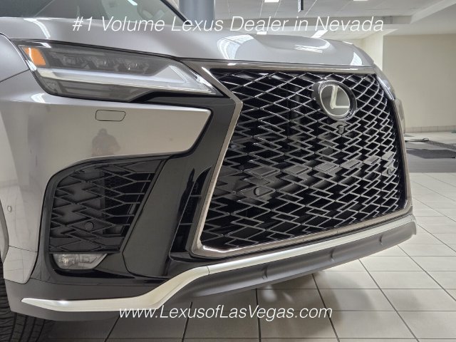 New 2026 Lexus LX 700h F Sport AWD/4WD image 2