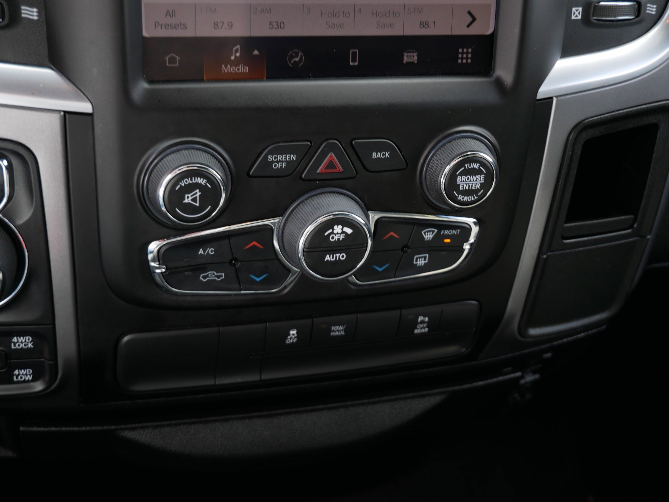 Used 2022 RAM 1500 Classic Warlock w/ Electronics Group AWD/4WD image 23