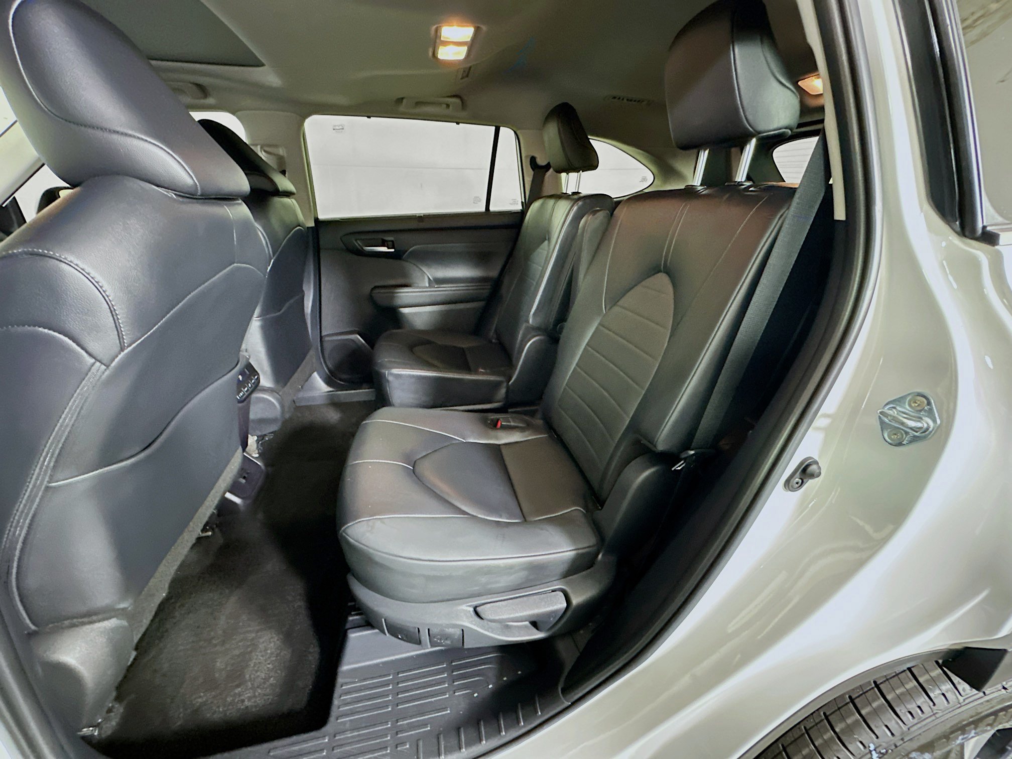 Certified 2025 Toyota Highlander XLE AWD/4WD image 26