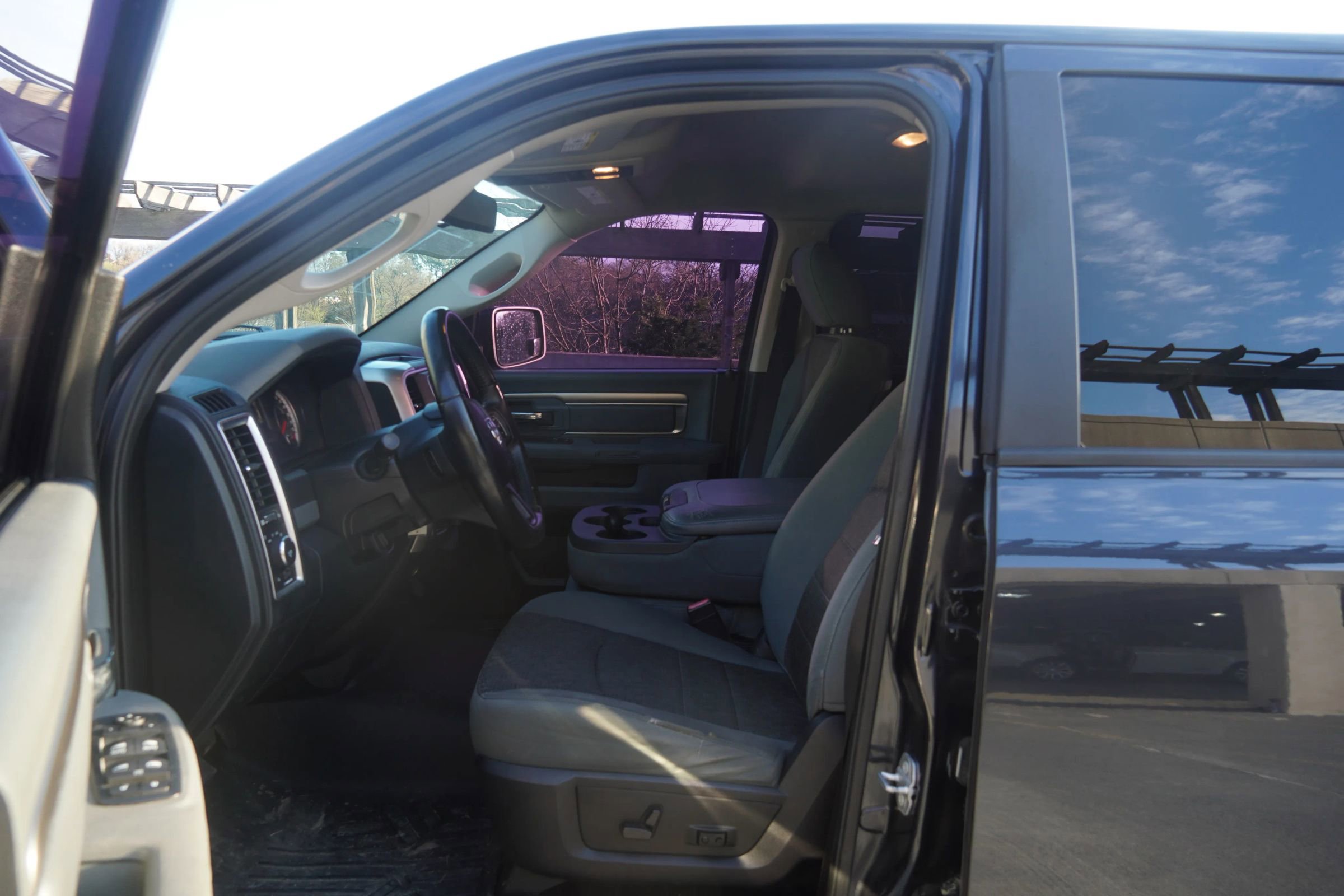 Used 2016 RAM 1500 Big Horn AWD/4WD image 18
