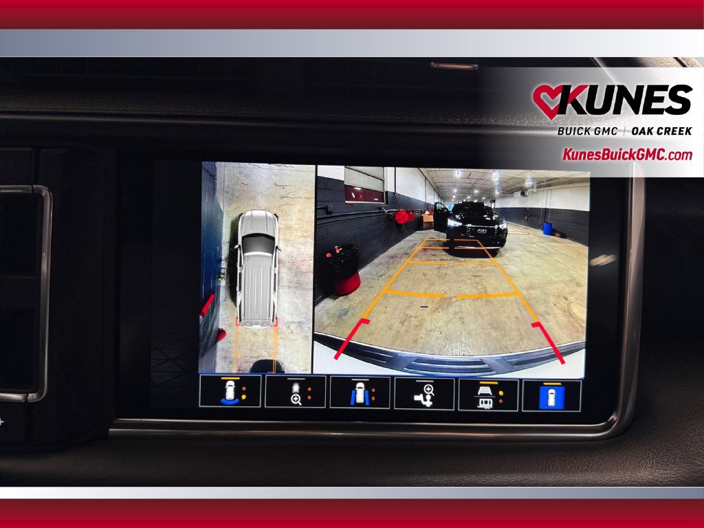 Used 2024 GMC Yukon Denali w/ Max Trailering Package AWD/4WD image 27