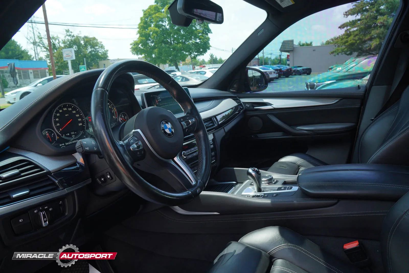Used 2016 BMW X5 M image 21