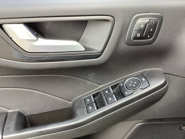 Used 2023 Ford Escape ST-Line Select w/ Tech Pack #2 AWD/4WD image 26