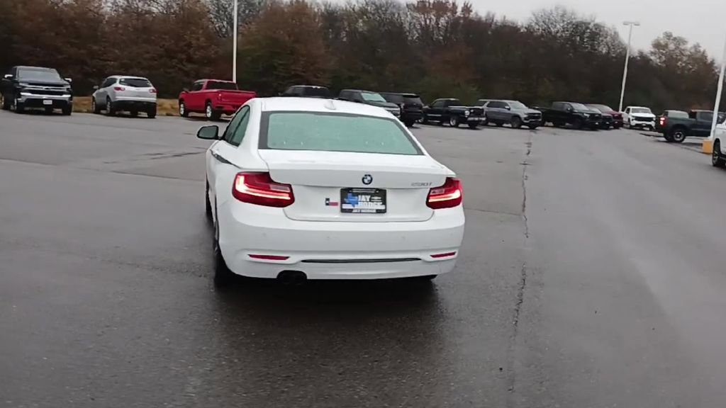 Used 2017 BMW 230i Coupe image 7