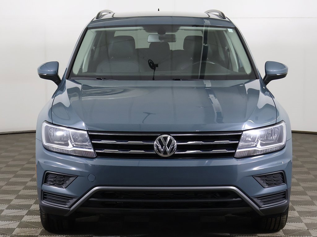 Used 2019 Volkswagen Tiguan SE w/ Panoramic Sunroof Package image 11