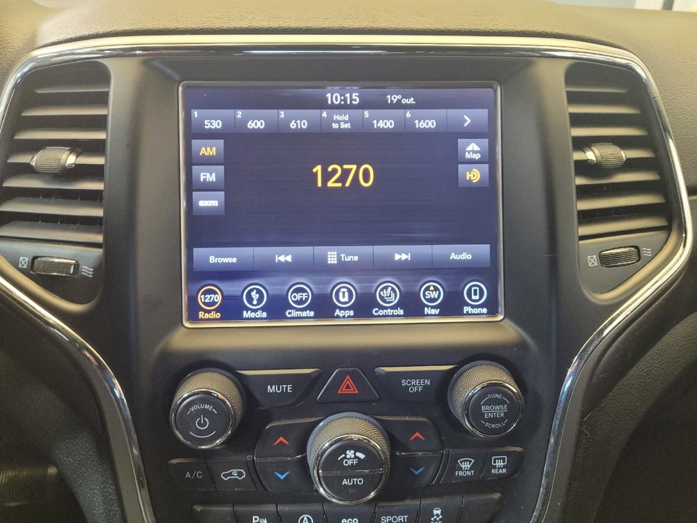 Used 2018 Jeep Grand Cherokee Altitude image 25