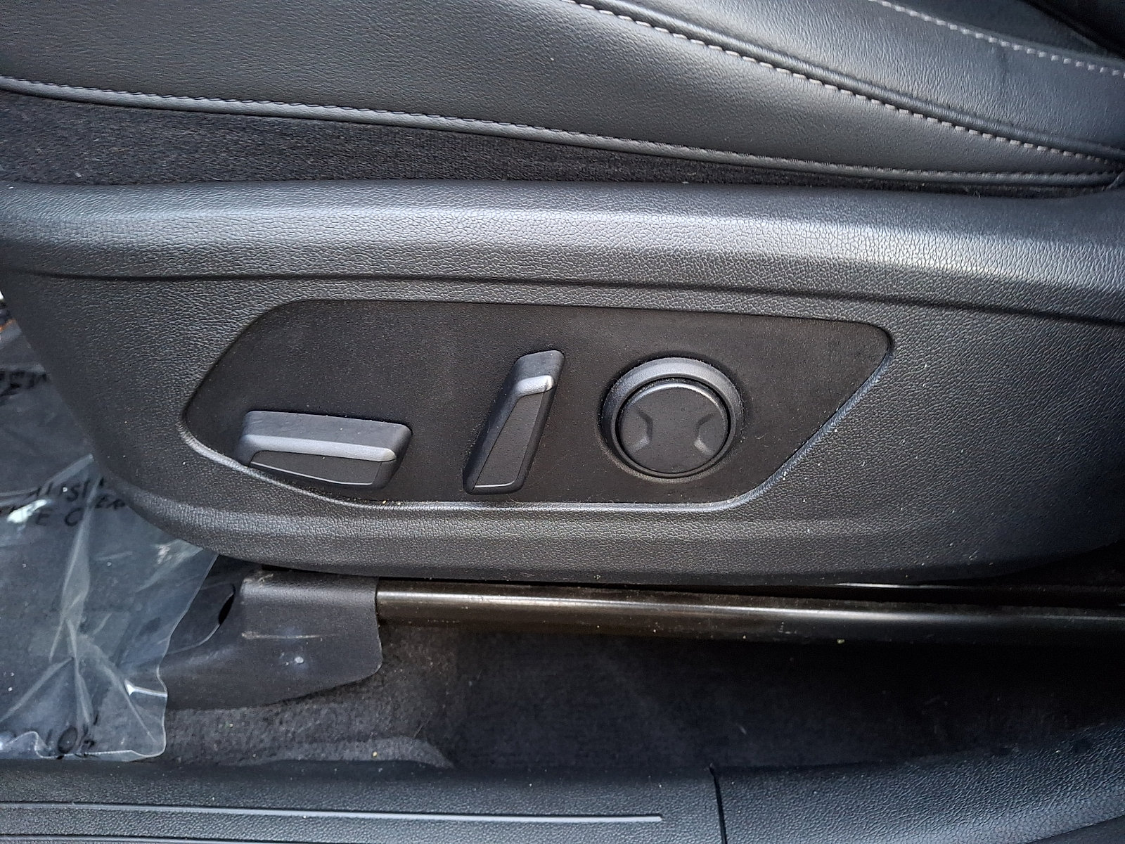 Used 2022 Kia Sorento S AWD/4WD image 15