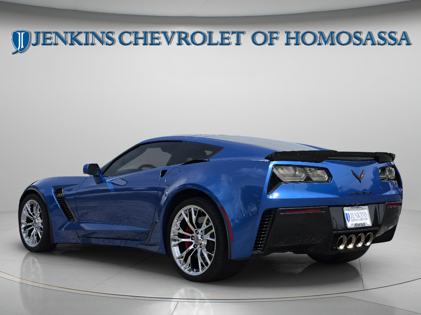 Used 2015 Chevrolet Corvette Z06 w/ 3LZ Preferred Equipment Group RWD image 7