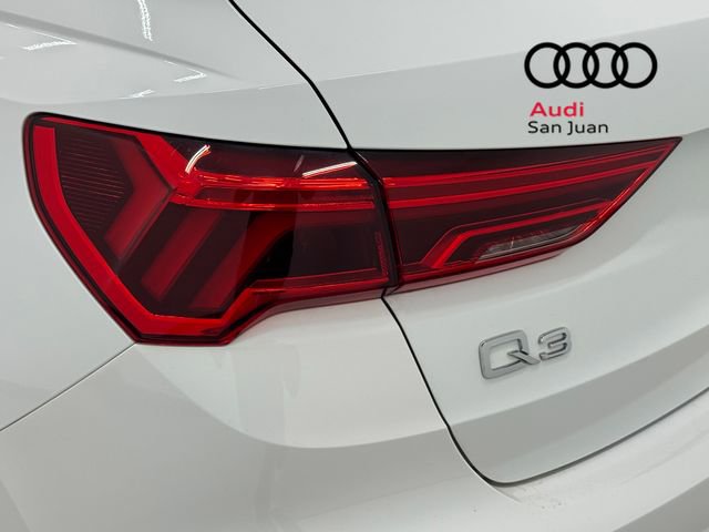 Certified 2023 Audi Q3 2.0T Premium w/ Convenience Package image 32
