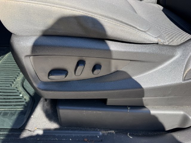 Used 2018 Chevrolet Silverado 1500 LT w/ Texas Edition RWD image 13