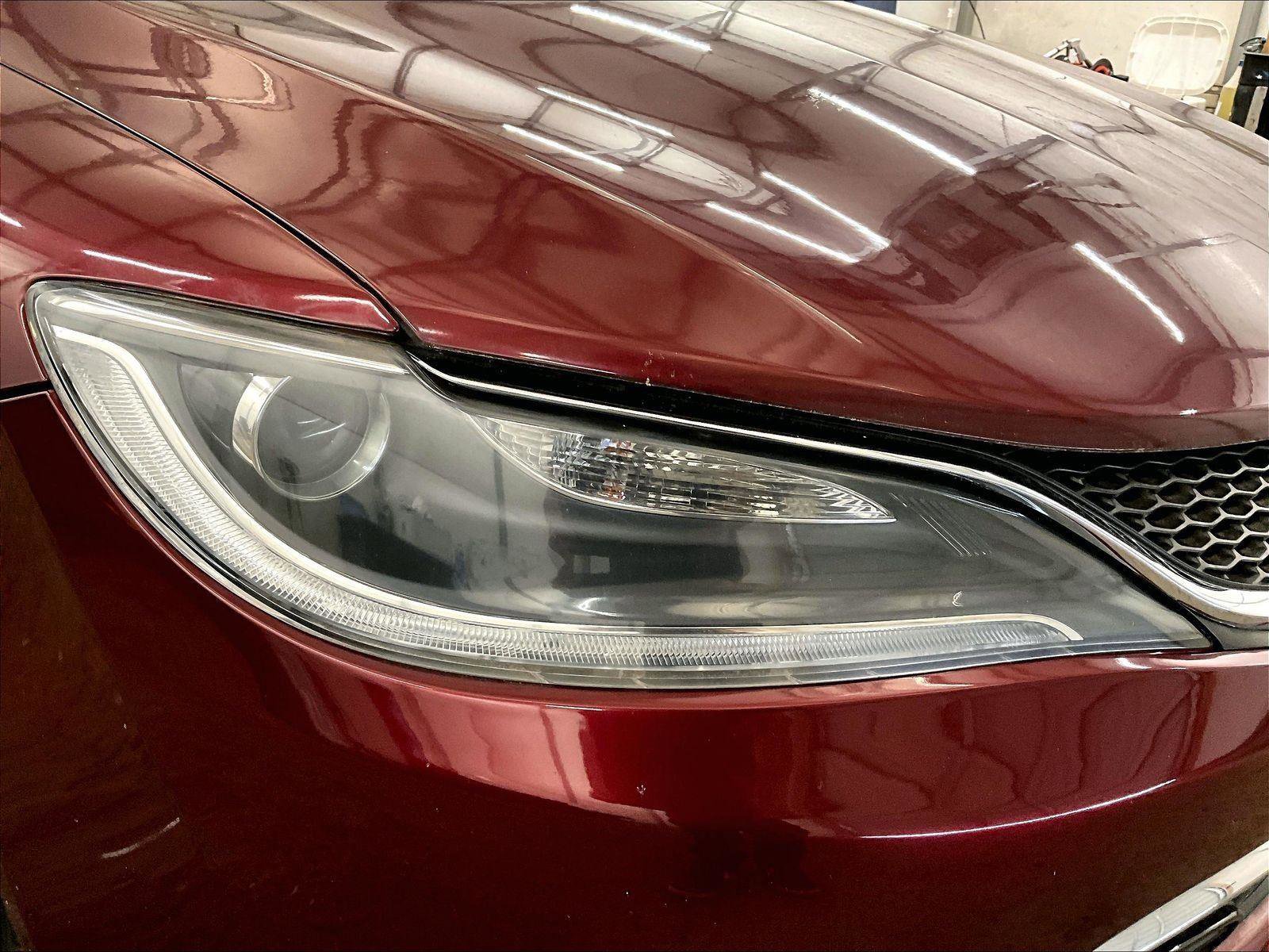 Used 2016 Chrysler 200 C image 27