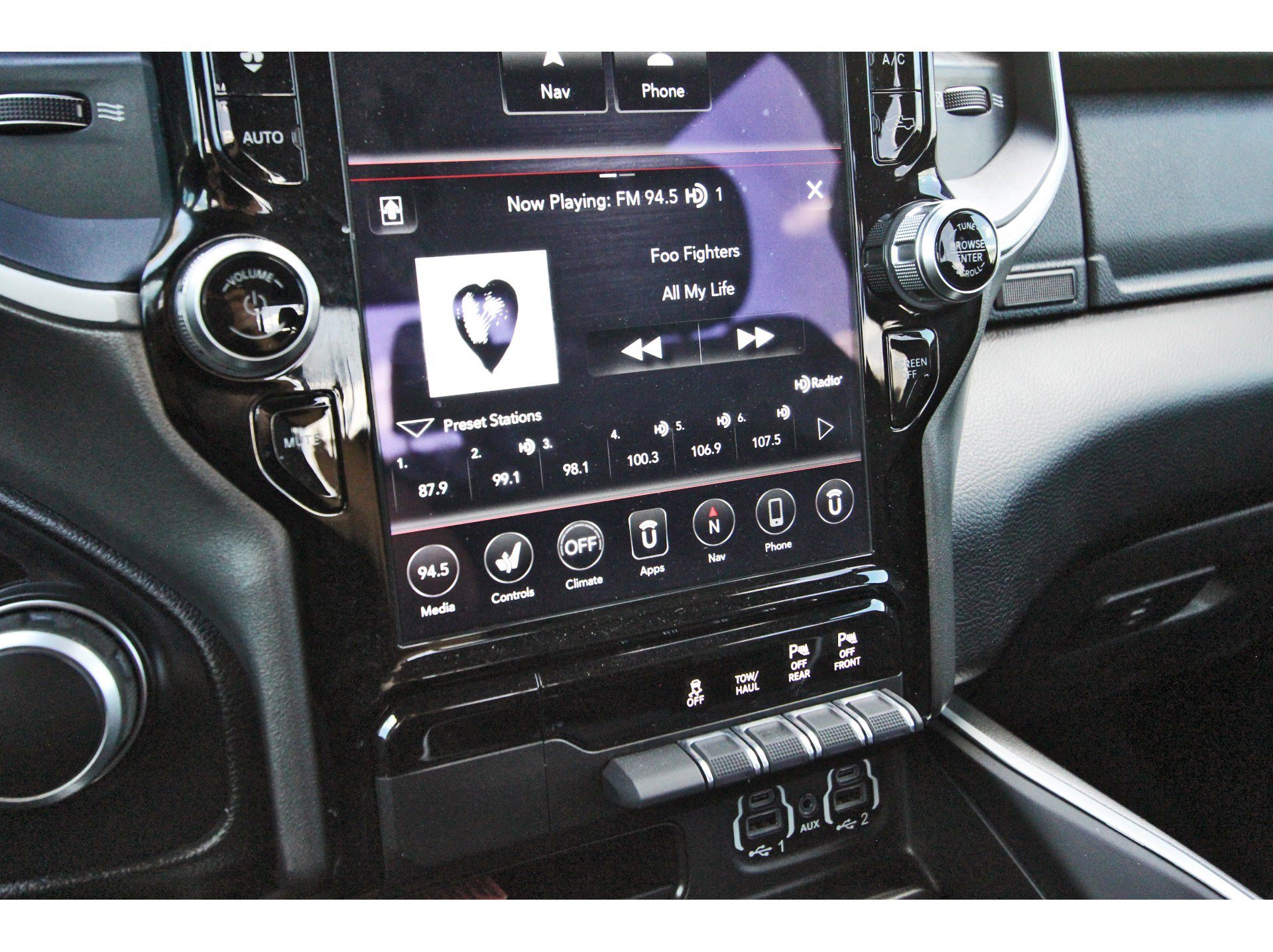 Used 2020 RAM 1500 Lone Star image 25