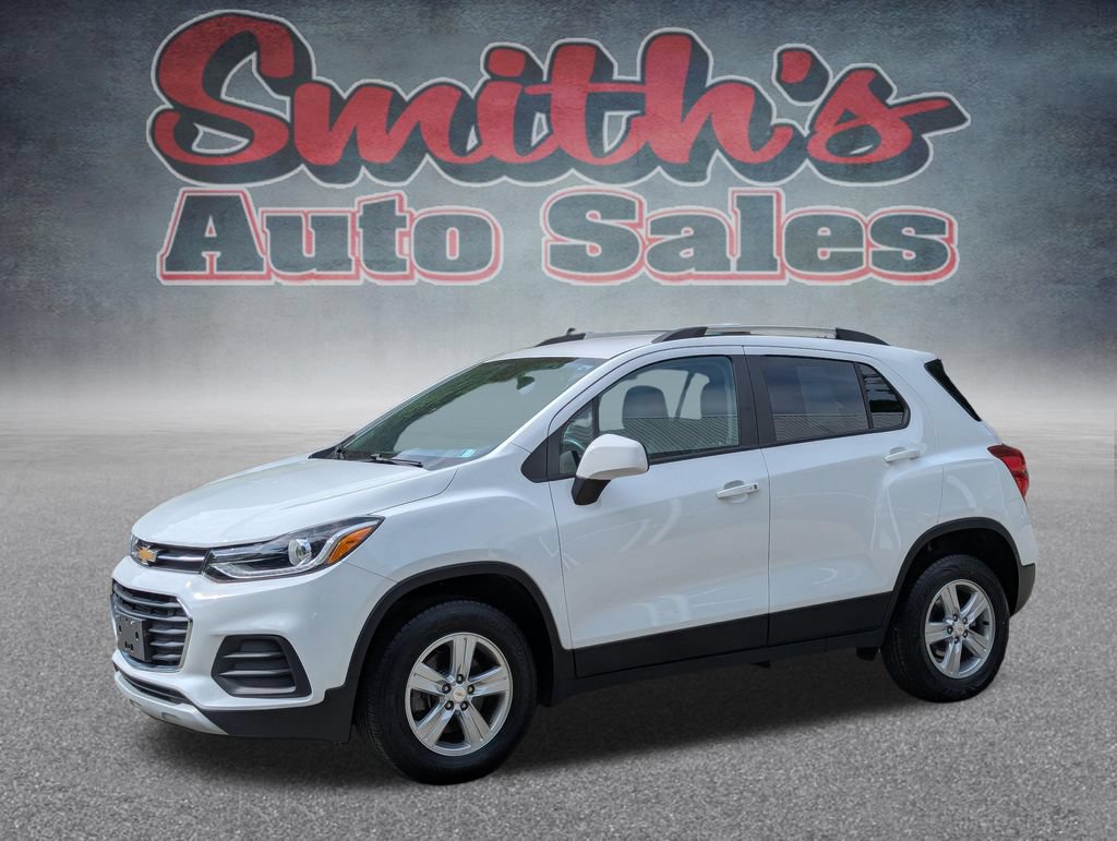Used 2022 Chevrolet Trax LT w/ LT Convenience Package AWD/4WD image 4