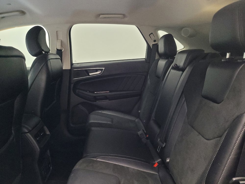 Used 2016 Ford Edge Sport w/ Technology Package image 18
