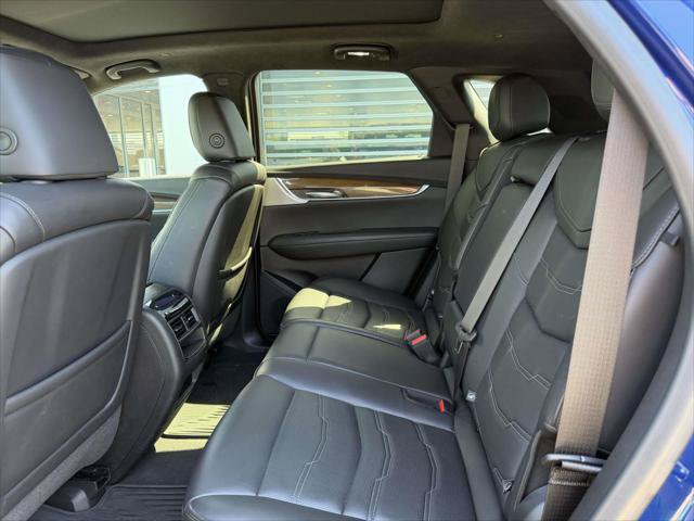 Used 2023 Cadillac XT5 Sportv w/ Platinum Package AWD/4WD image 15