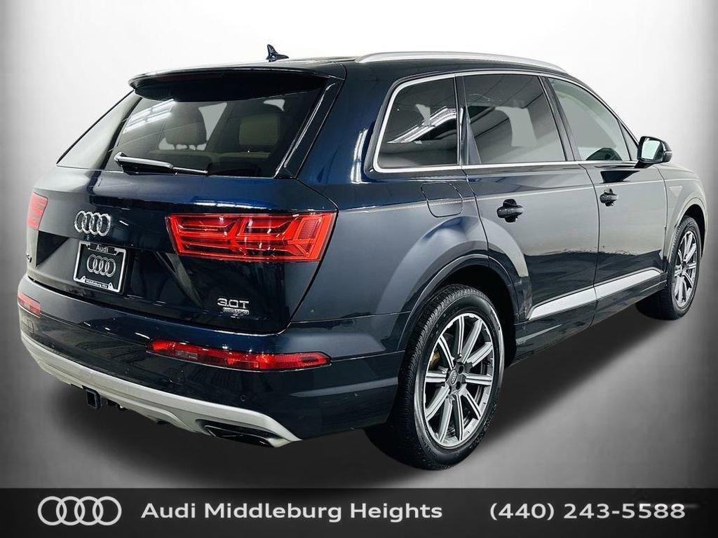 Used 2017 Audi Q7 3.0T Prestige image 7