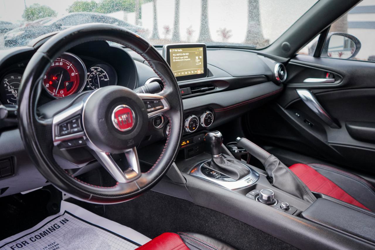 Used 2018 FIAT 124 Spider Abarth w/ Convenience Group image 5
