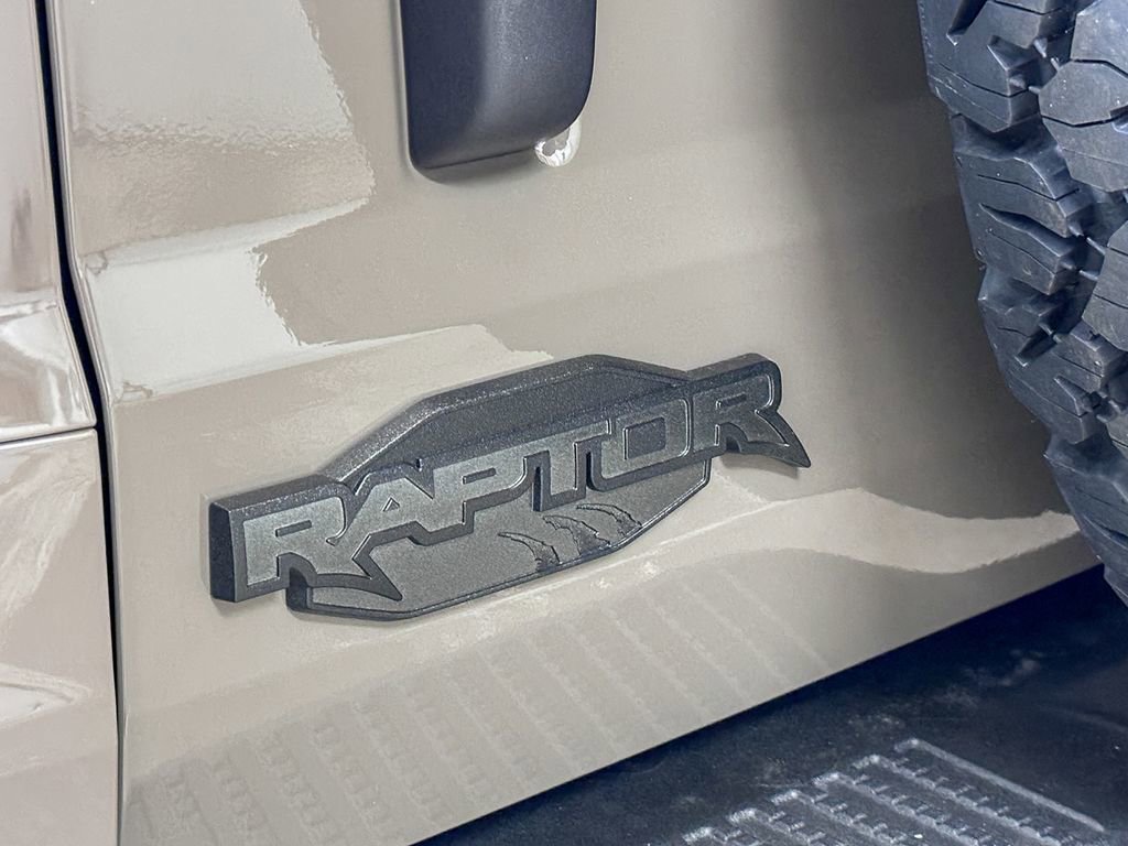 New 2026 Ford Bronco Raptor AWD/4WD image 13