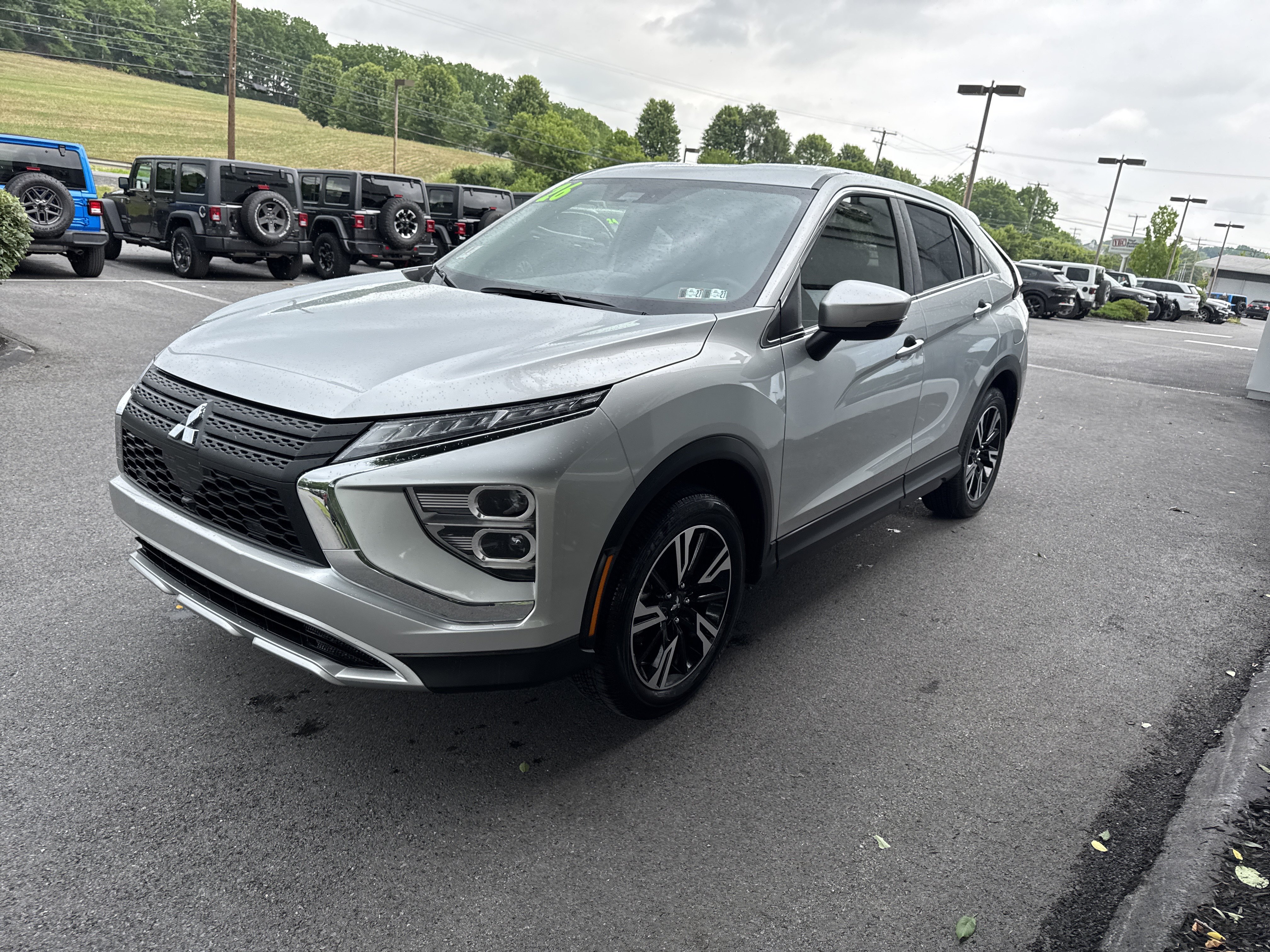 Used 2026 Mitsubishi Eclipse Cross AWD image 8