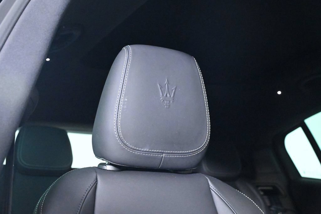 Used 2025 Maserati Grecale GT AWD/4WD image 21