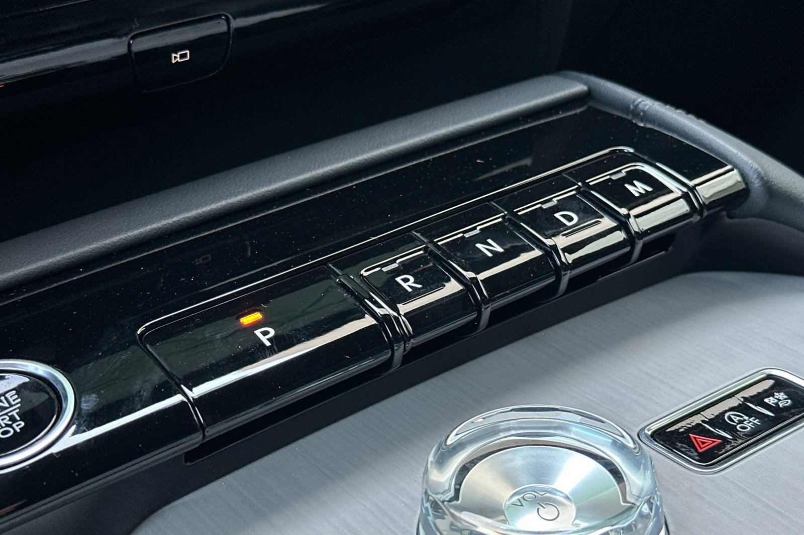 New 2025 Lincoln Navigator L Reserve w/ Jet Appearance Package image 22