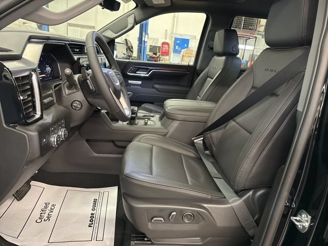 New 2026 GMC Sierra 1500 Denali w/ Technology Package AWD/4WD image 11