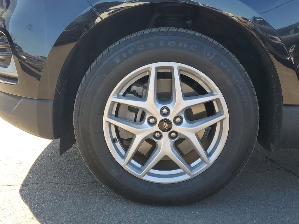 Used 2023 Ford Edge SEL image 9