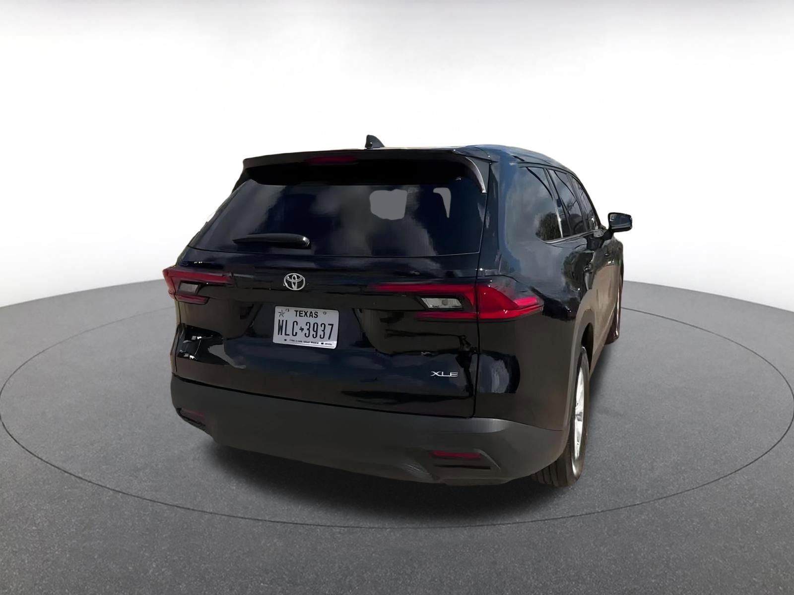 Used 2025 Toyota Grand Highlander FWD image 14