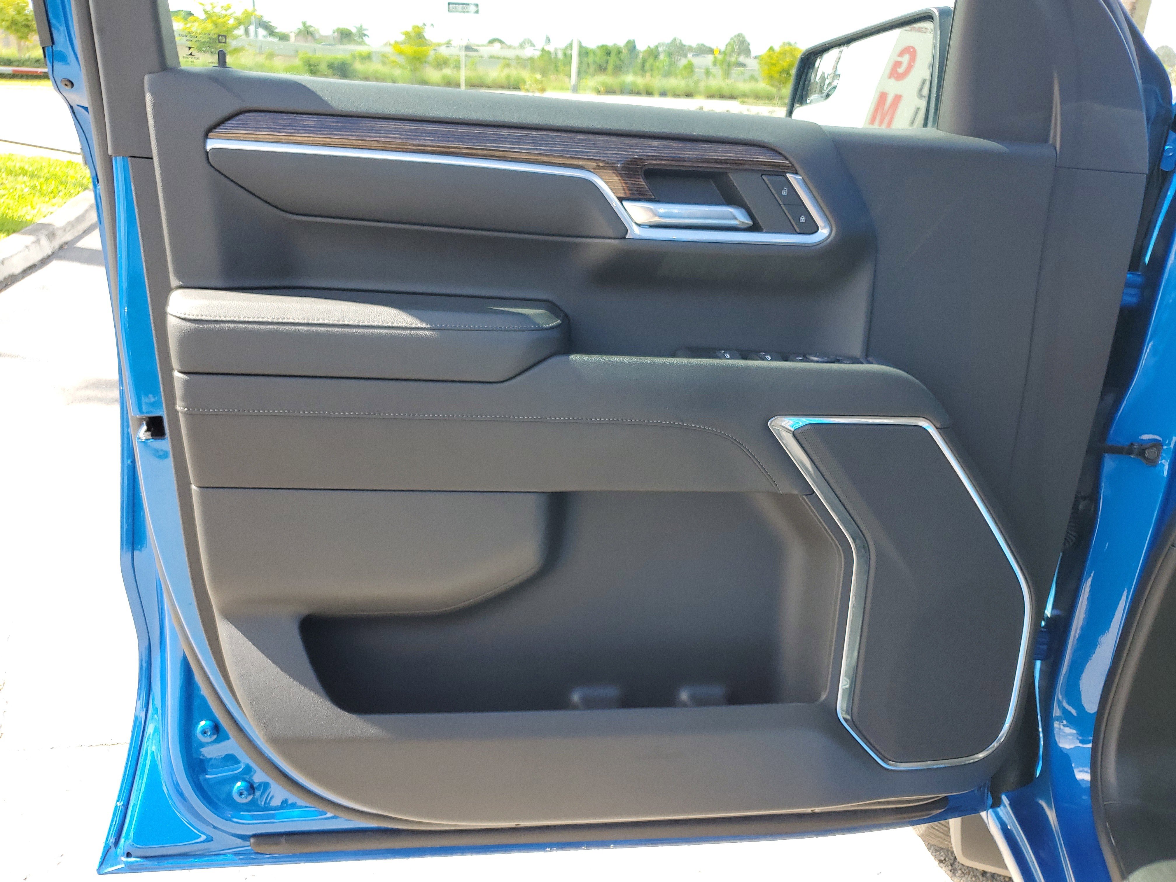 Used 2023 GMC Sierra 1500 Elevation image 22