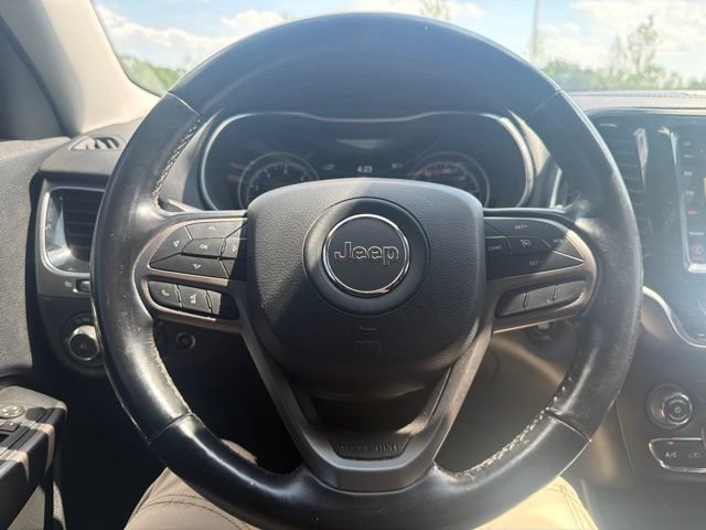 Used 2020 Jeep Cherokee Limited FWD image 39