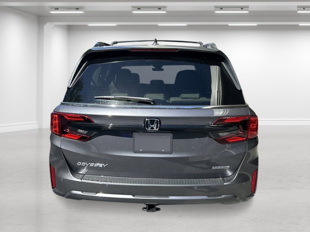 New 2027 Honda Odyssey Touring image 4
