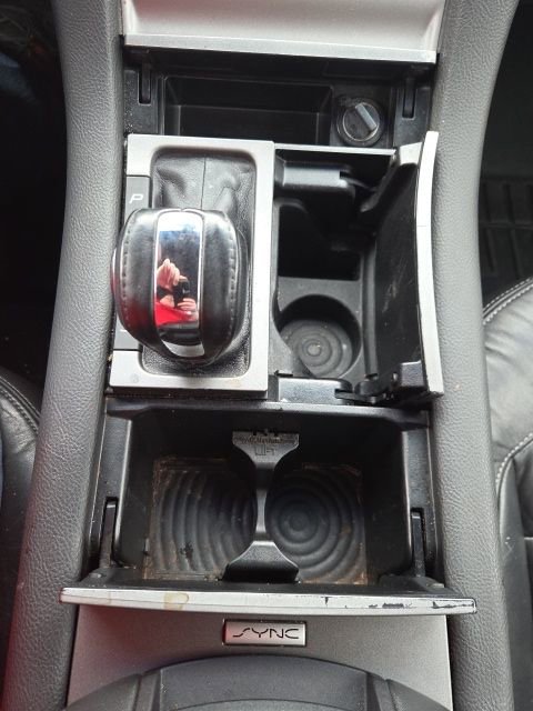 Used 2016 Ford Taurus SEL image 28