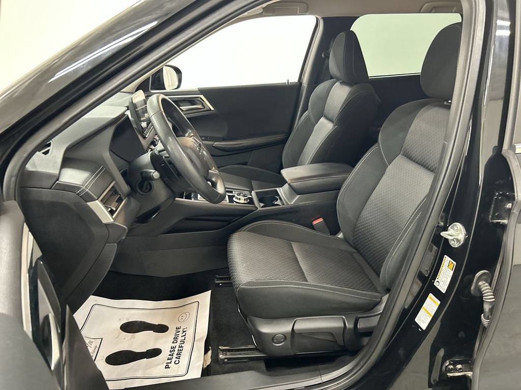 Used 2022 Mitsubishi Outlander ES AWD/4WD image 9